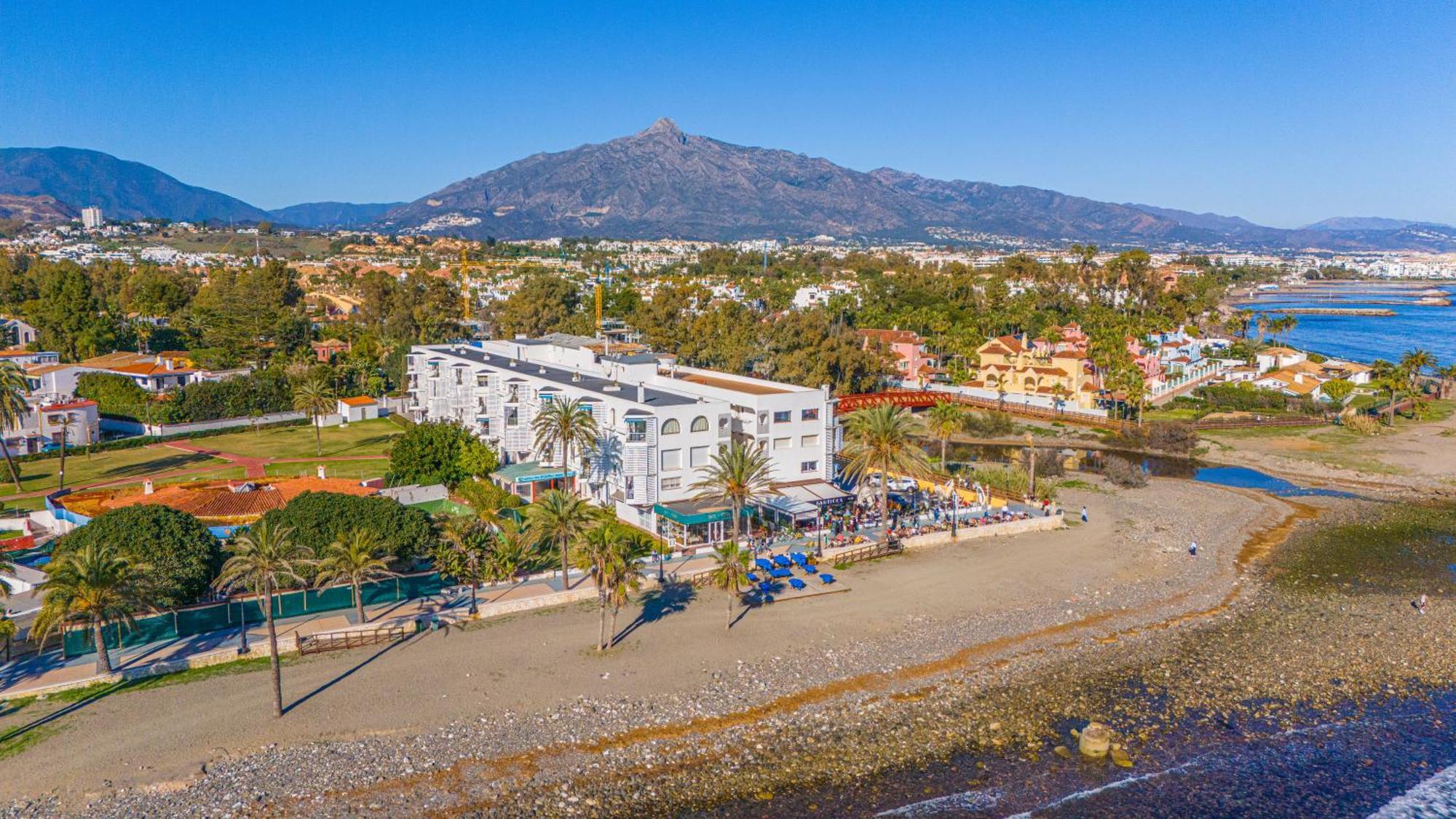 Buenti Apartments Beach Beautiful View Marbella Exterior photo
